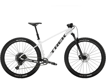 Trek Marlin 7 Gen 3 2025 white bicycle
